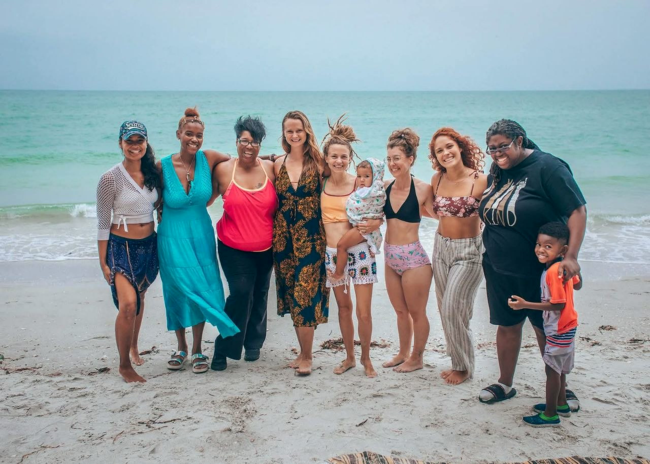 Kelli and her community of mothers at the beach